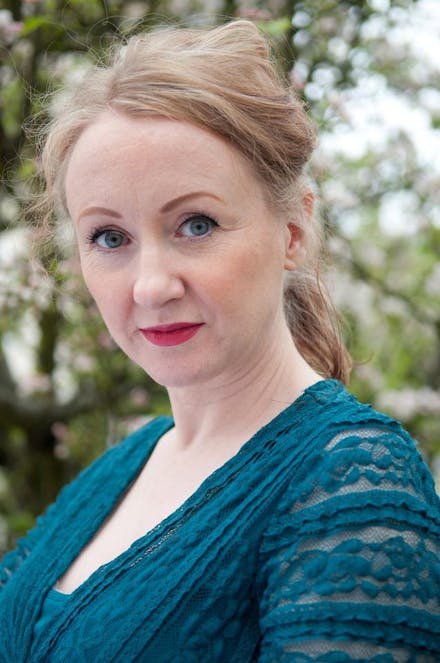 Cathryn Kemp