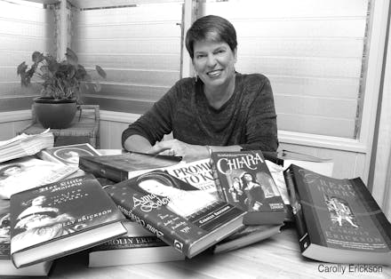 Carolly Erickson