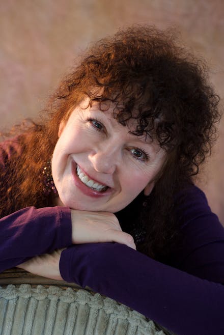 Lynda Hilburn