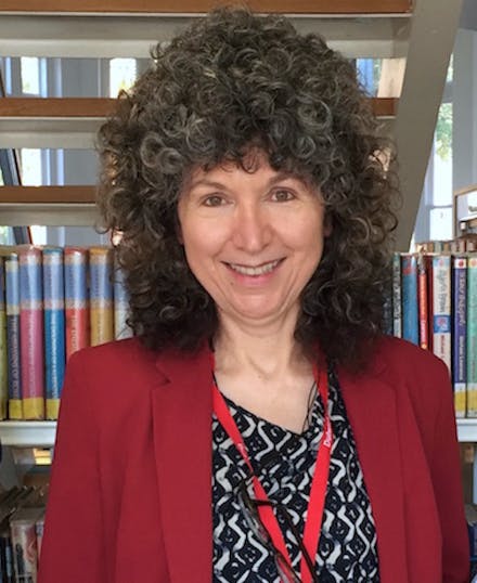 Caroline Lawrence
