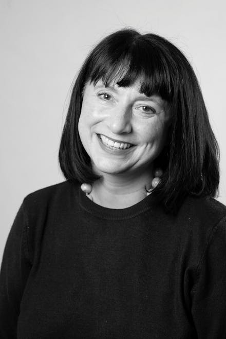 Helen Scarlett