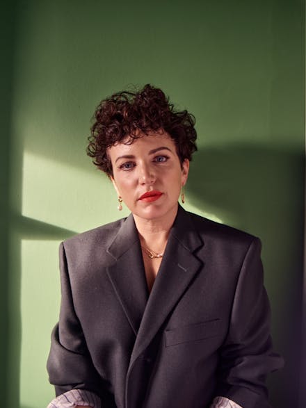Annie Macmanus