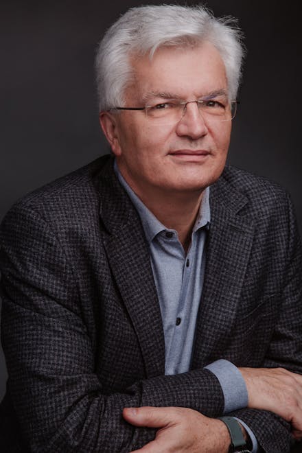 Glyn Davis