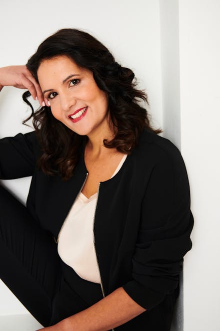 Dr Radha Modgil