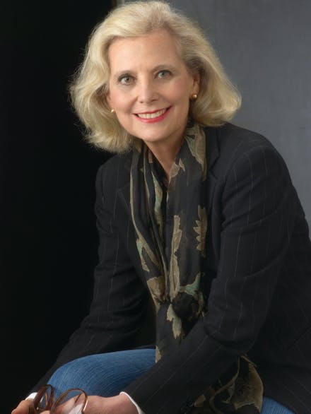 Hannah Pakula