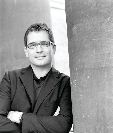Leo Hollis
