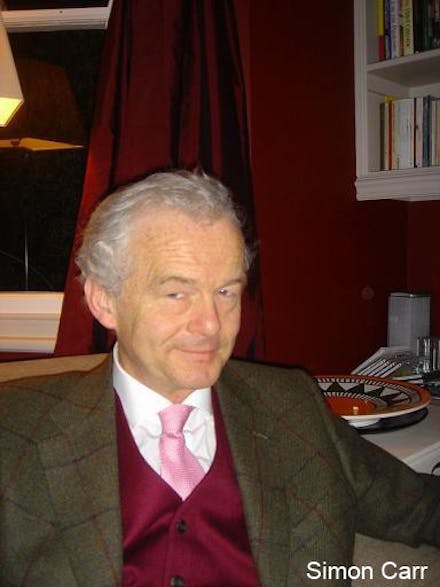 Simon Carr
