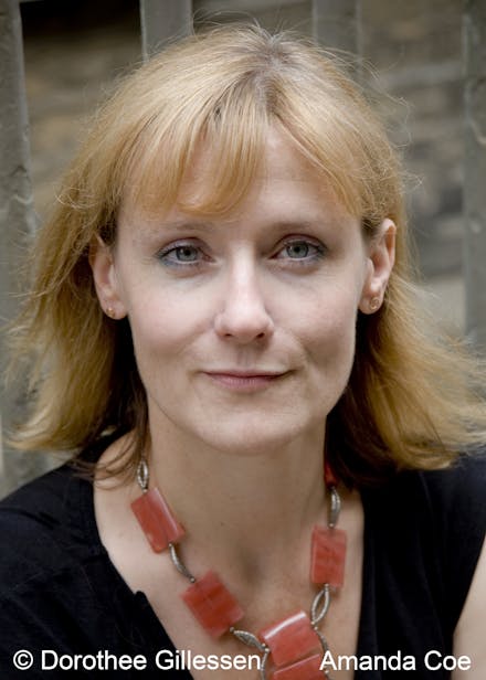 Amanda Coe