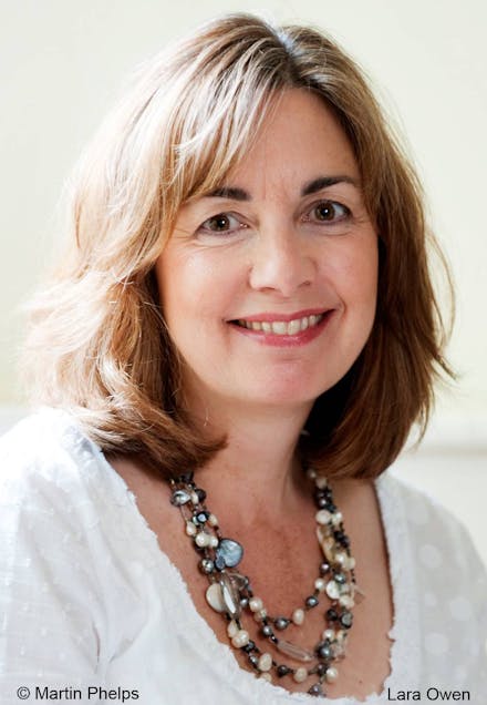 Lara Owen