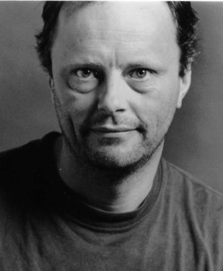 Robert Llewellyn