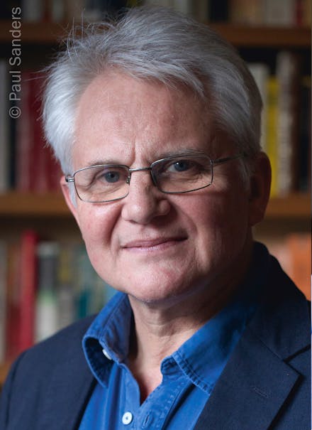 Simon Pearson