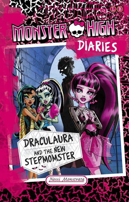 Monster High Diaries: Draculaura and the New Stepmomster